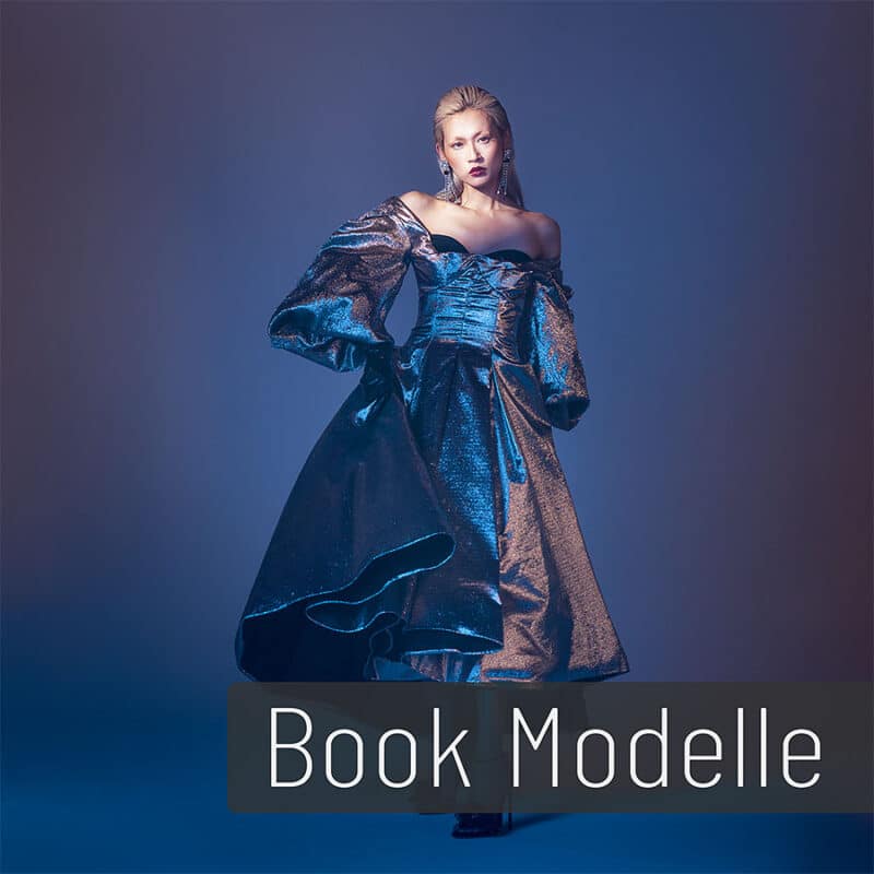 Book modelle in studio a Milano
